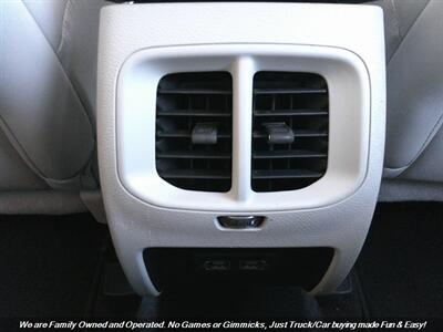 2021 Jeep Cherokee Latitude Plus   - Photo 32 - Mesa, AZ 85202