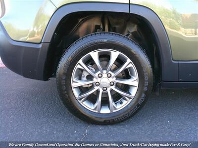 2021 Jeep Cherokee Latitude Plus   - Photo 48 - Mesa, AZ 85202