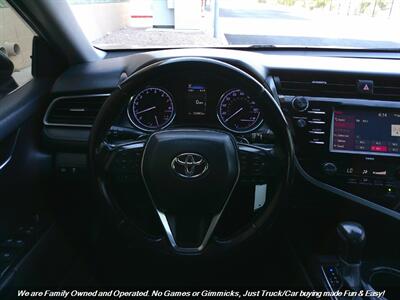 2020 Toyota Camry SE   - Photo 13 - Mesa, AZ 85202