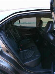 2020 Toyota Camry SE   - Photo 25 - Mesa, AZ 85202