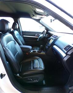 2017 Ford Explorer XLT   - Photo 26 - Mesa, AZ 85202