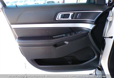 2017 Ford Explorer XLT   - Photo 9 - Mesa, AZ 85202