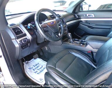 2017 Ford Explorer XLT   - Photo 10 - Mesa, AZ 85202