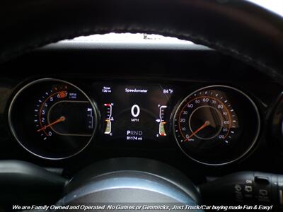2020 Jeep Wrangler Sahara Altitude   - Photo 11 - Mesa, AZ 85202
