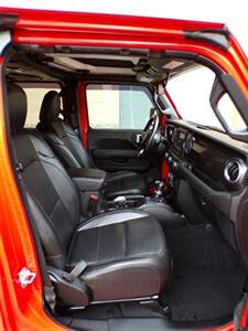 2020 Jeep Wrangler Sahara Altitude   - Photo 27 - Mesa, AZ 85202