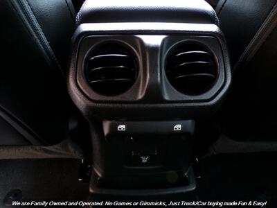 2020 Jeep Wrangler Sahara Altitude   - Photo 30 - Mesa, AZ 85202