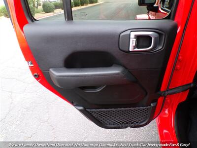 2020 Jeep Wrangler Sahara Altitude   - Photo 18 - Mesa, AZ 85202