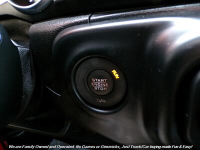 2020 Jeep Wrangler Sahara Altitude   - Photo 39 - Mesa, AZ 85202