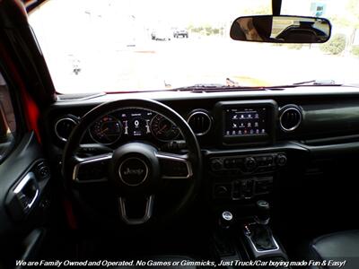 2020 Jeep Wrangler Sahara Altitude   - Photo 33 - Mesa, AZ 85202