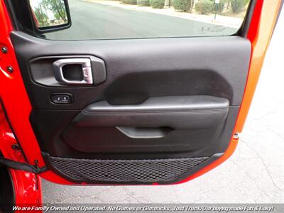 2020 Jeep Wrangler Sahara Altitude   - Photo 29 - Mesa, AZ 85202