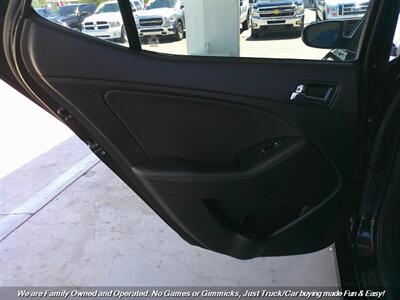 2012 Kia Optima SX Turbo   - Photo 18 - Mesa, AZ 85202