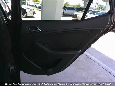 2012 Kia Optima SX Turbo   - Photo 26 - Mesa, AZ 85202