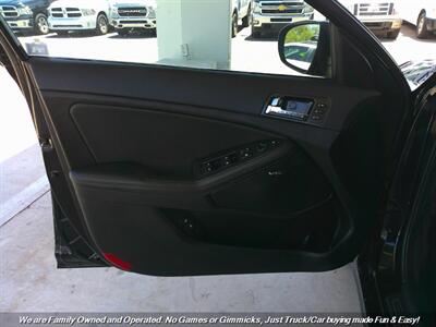 2012 Kia Optima SX Turbo   - Photo 12 - Mesa, AZ 85202