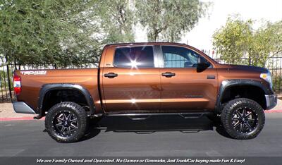 2016 Toyota Tundra CrewMax SR5 4X4   - Photo 7 - Mesa, AZ 85202