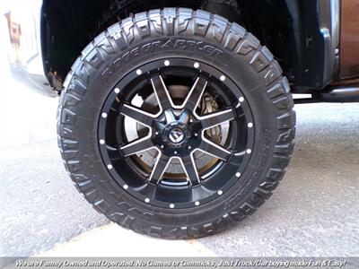 2016 Toyota Tundra CrewMax SR5 4X4   - Photo 43 - Mesa, AZ 85202