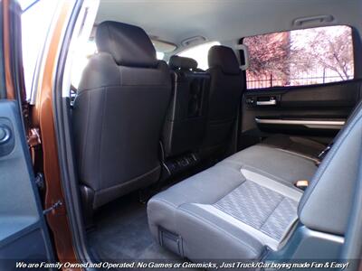 2016 Toyota Tundra CrewMax SR5 4X4   - Photo 19 - Mesa, AZ 85202