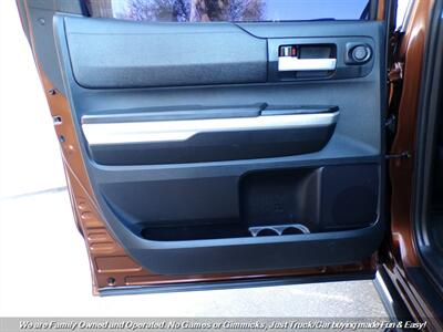 2016 Toyota Tundra CrewMax SR5 4X4   - Photo 18 - Mesa, AZ 85202