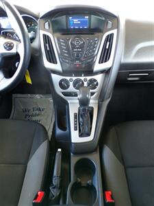 2014 Ford Focus SE - Photo 28 - Mesa, AZ 85202