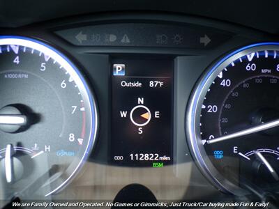 2019 Toyota Highlander XLE   - Photo 12 - Mesa, AZ 85202