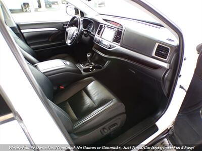 2019 Toyota Highlander XLE   - Photo 32 - Mesa, AZ 85202