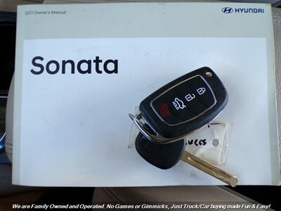 2017 Hyundai SONATA SE - Photo 36 - Mesa, AZ 85202