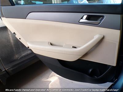 2017 Hyundai SONATA SE - Photo 16 - Mesa, AZ 85202