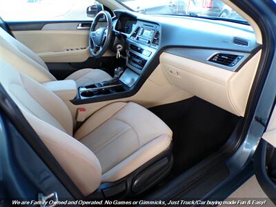 2017 Hyundai SONATA SE - Photo 27 - Mesa, AZ 85202