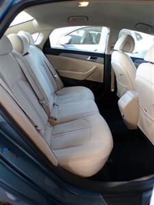 2017 Hyundai SONATA SE - Photo 22 - Mesa, AZ 85202