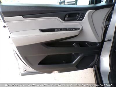 2018 Honda Odyssey EX-L w/Nav   - Photo 9 - Mesa, AZ 85202