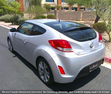 2017 Hyundai VELOSTER   - Photo 7 - Mesa, AZ 85202