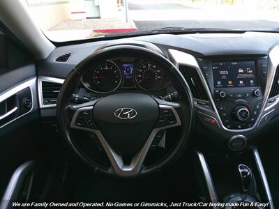 2017 Hyundai VELOSTER   - Photo 14 - Mesa, AZ 85202