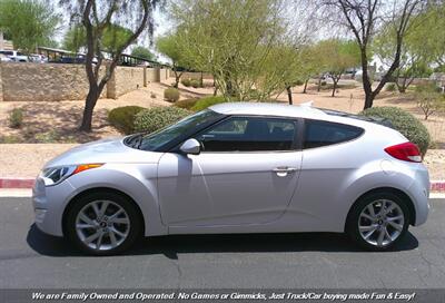 2017 Hyundai VELOSTER   - Photo 8 - Mesa, AZ 85202
