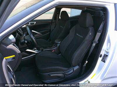 2017 Hyundai VELOSTER   - Photo 17 - Mesa, AZ 85202