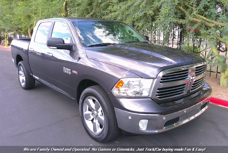 2017 RAM 1500 Crew Cab Big Horn 4X4  
