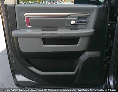 2017 RAM 1500 Crew Cab Big Horn 4X4   - Photo 14 - Mesa, AZ 85202