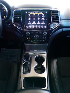2021 Jeep Grand Cherokee Laredo X - Photo 33 - Mesa, AZ 85202