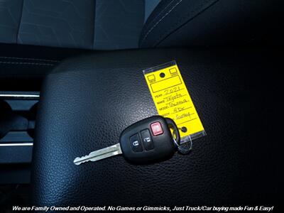 2021 Toyota Tacoma TRD Off-Road   - Photo 49 - Mesa, AZ 85202