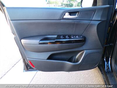 2021 Kia Sportage EX   - Photo 13 - Mesa, AZ 85202