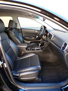 2021 Kia Sportage EX   - Photo 28 - Mesa, AZ 85202
