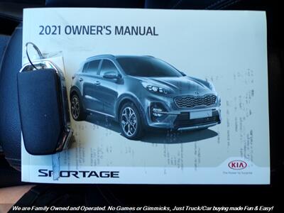 2021 Kia Sportage EX   - Photo 43 - Mesa, AZ 85202