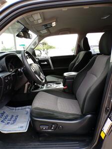 2020 Toyota 4Runner SR5 4X4 - Photo 14 - Mesa, AZ 85202