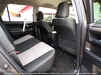 2020 Toyota 4Runner SR5 4X4 - Photo 24 - Mesa, AZ 85202