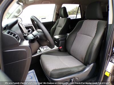 2020 Toyota 4Runner SR5 4X4 - Photo 15 - Mesa, AZ 85202
