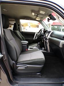2020 Toyota 4Runner SR5 4X4 - Photo 27 - Mesa, AZ 85202