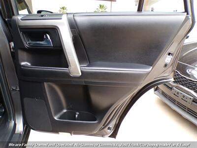 2020 Toyota 4Runner SR5 4X4 - Photo 25 - Mesa, AZ 85202