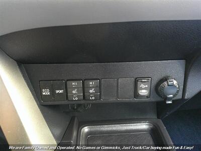 2014 Toyota RAV4 Limited - Photo 40 - Mesa, AZ 85202