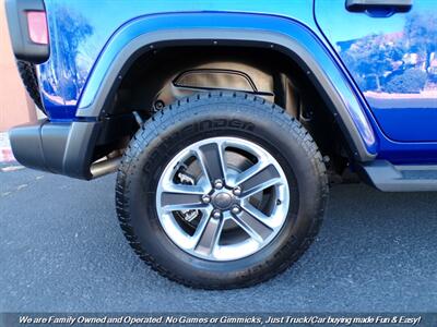 2018 Jeep Wrangler Unlimited Sahara   - Photo 44 - Mesa, AZ 85202