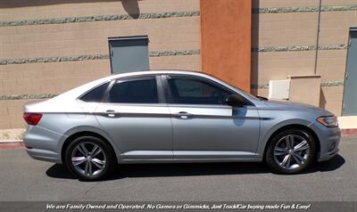 2021 Volkswagen Jetta R-Line - Photo 8 - Mesa, AZ 85202