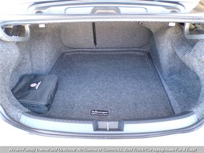 2021 Volkswagen Jetta R-Line - Photo 9 - Mesa, AZ 85202