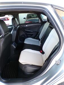 2021 Volkswagen Jetta R-Line - Photo 18 - Mesa, AZ 85202